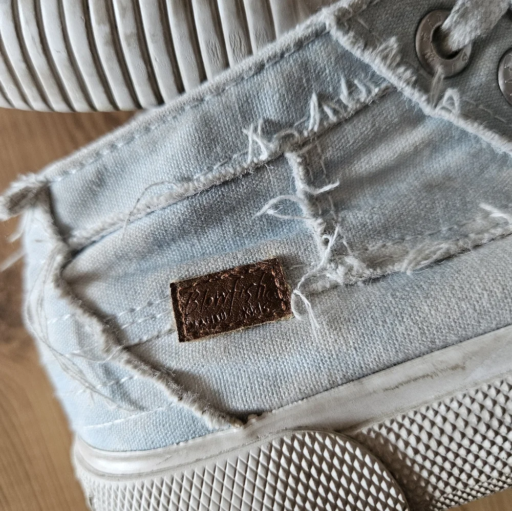 Blowfish Girls Hi-top Sneakers - Picture 7 of 9